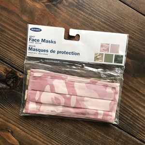 Old Navy 4-Pack Face Masks, Unused